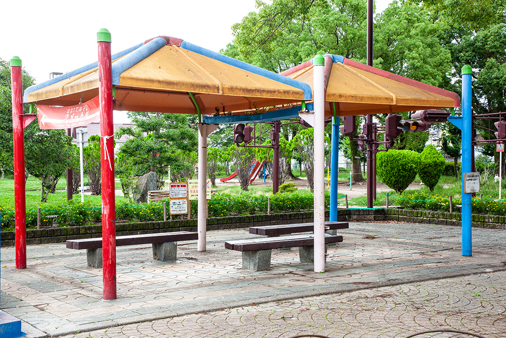 屋根付きの休憩所/高槻城公園(大阪府/高槻市)