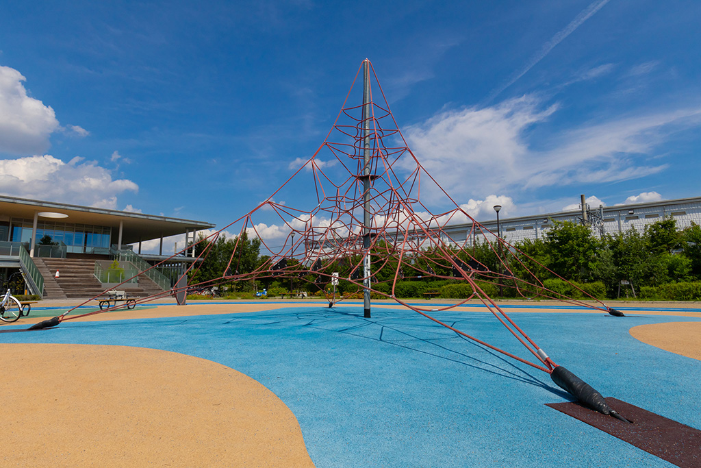 ザイルクライミング/健都レールサイド公園(大阪府/吹田市)