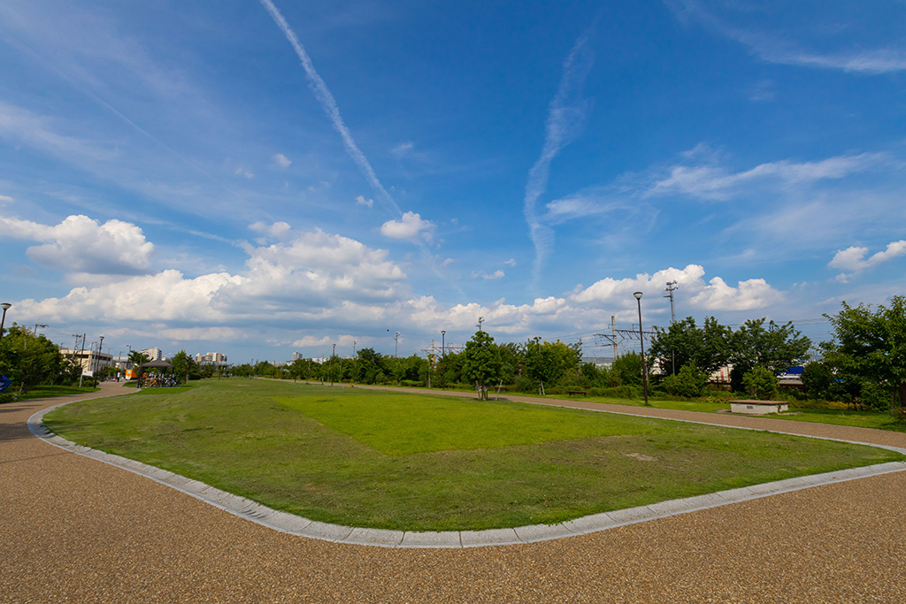 みどりの広場/健都レールサイド公園(大阪府/吹田市)