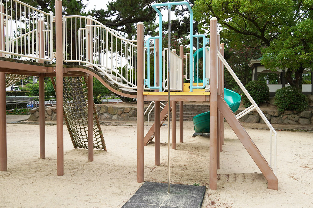 はん登棒（のぼり棒） /芦屋公園（兵庫県/芦屋市）