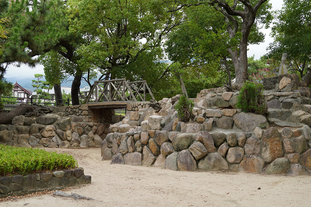 岩山/芦屋公園（兵庫県/芦屋市）
