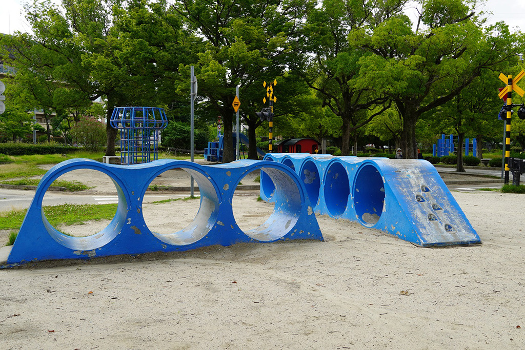 コンクリート遊具/西武庫公園（兵庫県/尼崎市）