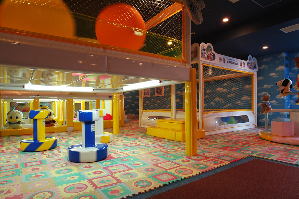 子どもたちが夢中になる遊びアイテムが揃うキッズランド/横浜みなとみらい万葉倶楽部（神奈川県／横浜市）