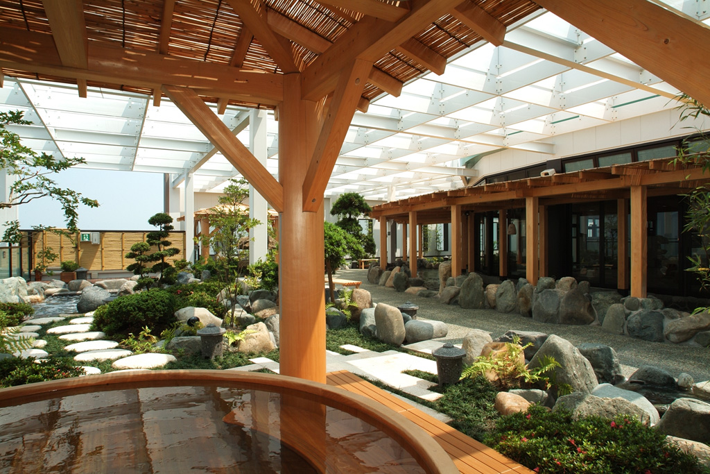 香りに癒されるひのき風呂/横浜みなとみらい万葉倶楽部（神奈川県／横浜市）