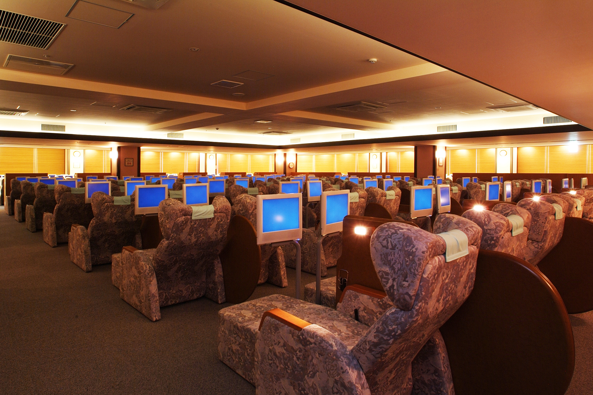 無料のリラックスルーム/横浜みなとみらい万葉倶楽部（神奈川県／横浜市）