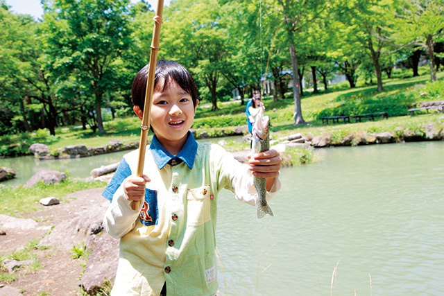 釣り体験/アクアマリンいなわしろカワセミ水族館(福島県/猪苗代町)