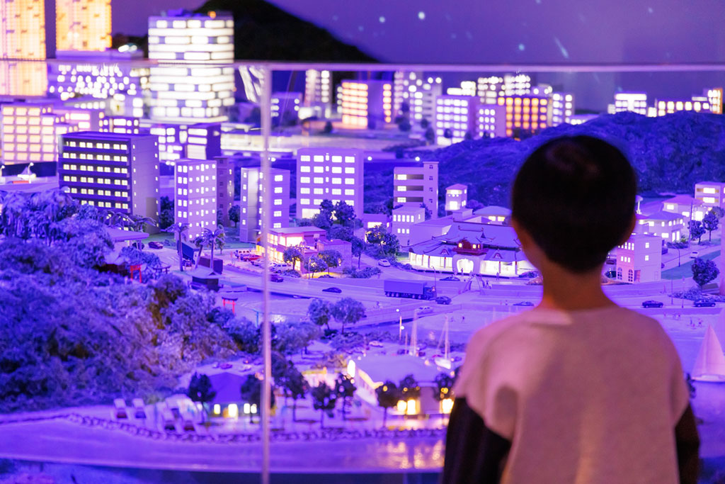 ロマンスカーミュージアム ジオラマパーク 夜景