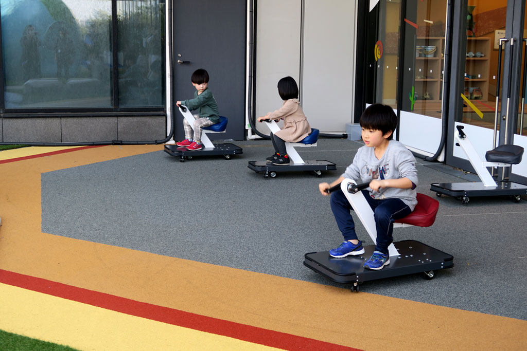 ちきゅうのにわ テラス遊具