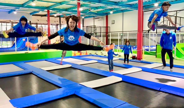 自由にジャンプを楽しめる／トランポランドTokyoベイサイド