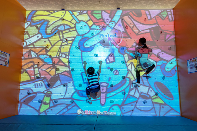 ボルダリングとゲームの両方を楽しめる／ファンタジーキッズリゾート船橋