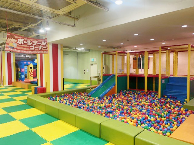 ボールプール／キッズキャッスル市川妙典