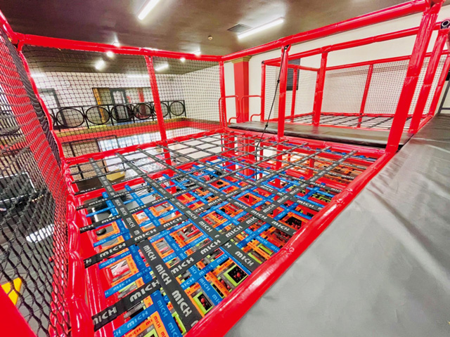 アスレチックサスケゾーン／トランポリンパークMr.JUMP 松戸店