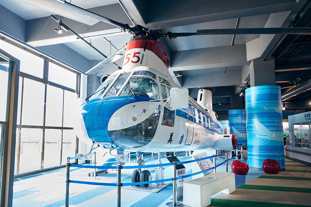 「空のゾーン」107Ⅱ型ヘリコプター/カワサキワールド（兵庫県/神戸市）