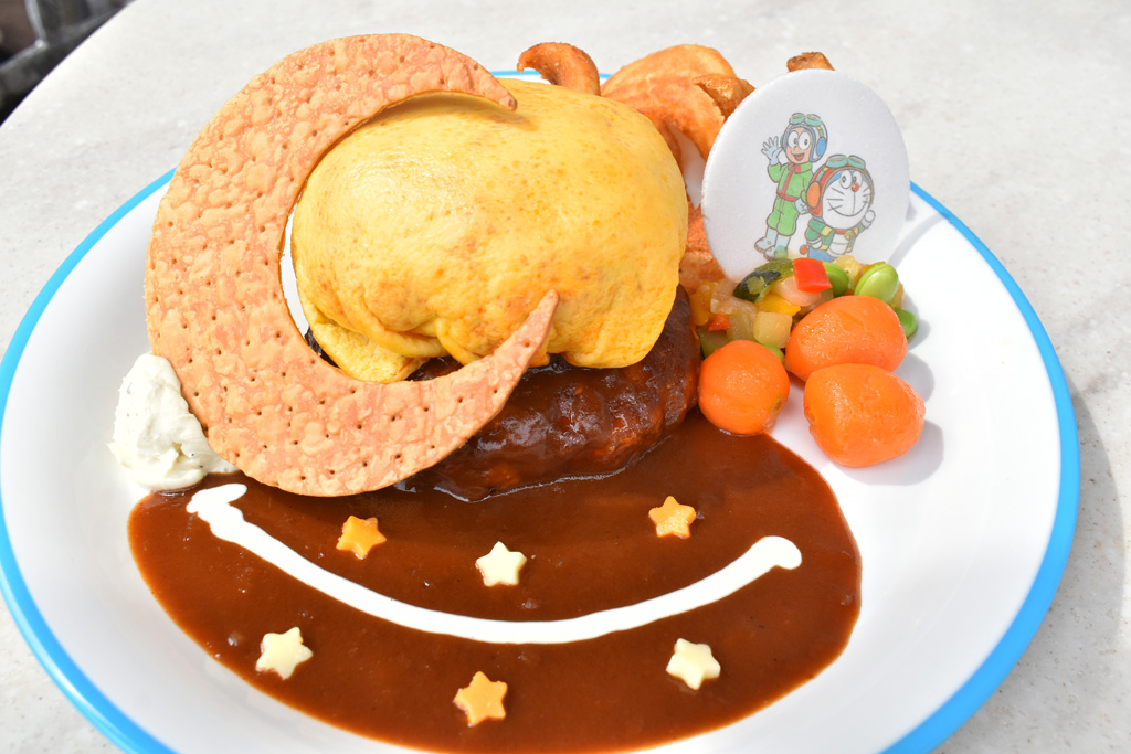 最新映画に登場する理想郷をイメージした「ドラえもん&のび太 憧れのユートピアプレートセット ~ハンバーグ&オムライス~」/ユニバーサル・スタジオ・ジャパン(大阪府)