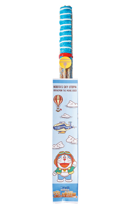 ドラえもんカラーの「ドラえもん チュリトス ~あんバター~」/ユニバーサル・スタジオ・ジャパン(大阪府)