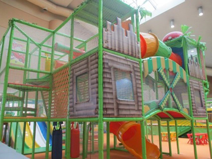 3階建て大型遊具／タイトーＦステーション前橋リリカ店