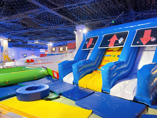 ふわふわスライダー/東京あそびマーレ