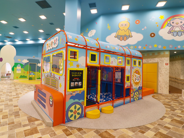 おかあさんといっしょ バス広場/FUN VILLAGE with NHKキャラクターズ