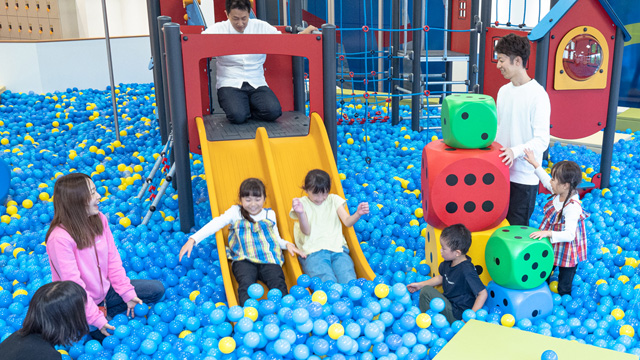 アクティブエリア/屋内型キッズランド ASOBIG