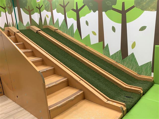 段ボールソリ滑り/NICOPA & nico ground マーケットスクエア川崎店