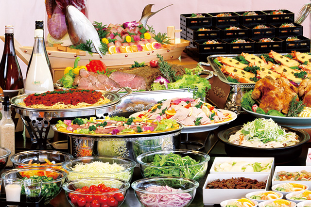 夕食のビュッフェ/休暇村岩手網張温泉（岩手県/雫石町）