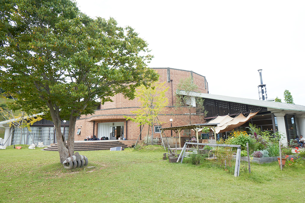 甲賀市立信楽産業展示館/滋賀県立陶芸の森（滋賀県/甲賀市）