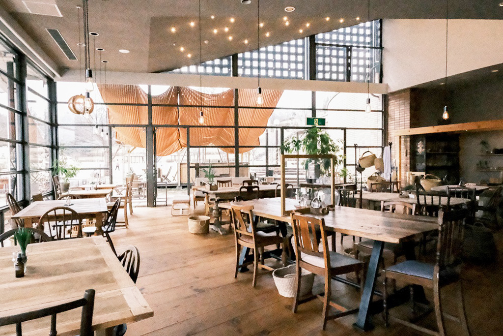 山とおむすび 銀月舎/滋賀県立陶芸の森（滋賀県/甲賀市）