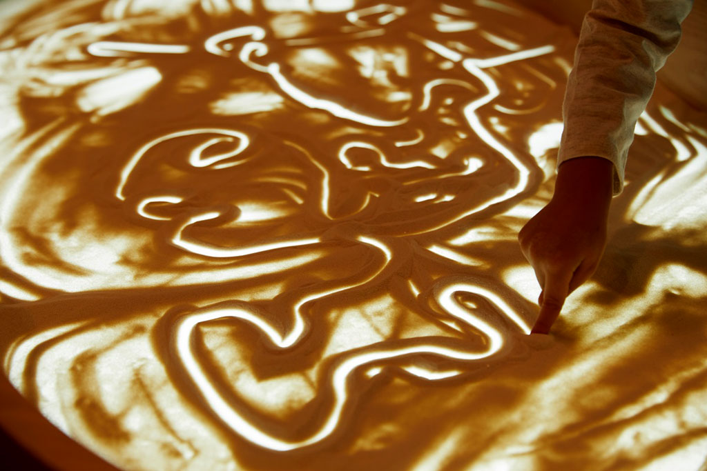 ライトテーブルと砂イメージ/リゾナーレ大阪（大阪市）