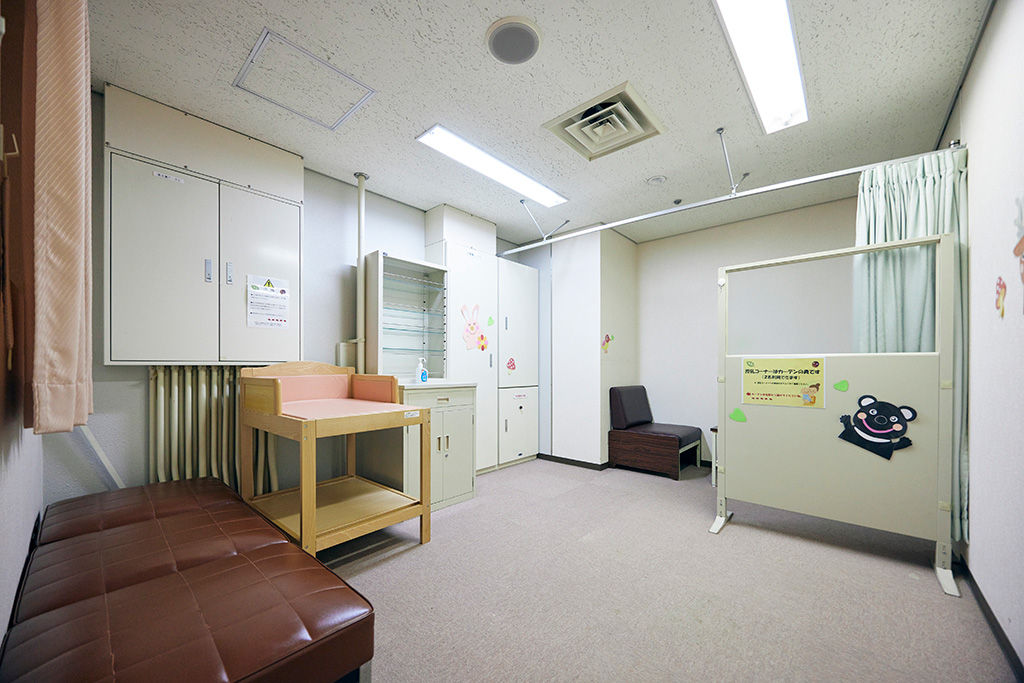 授乳室/兵庫県立人と自然の博物館（三田市）