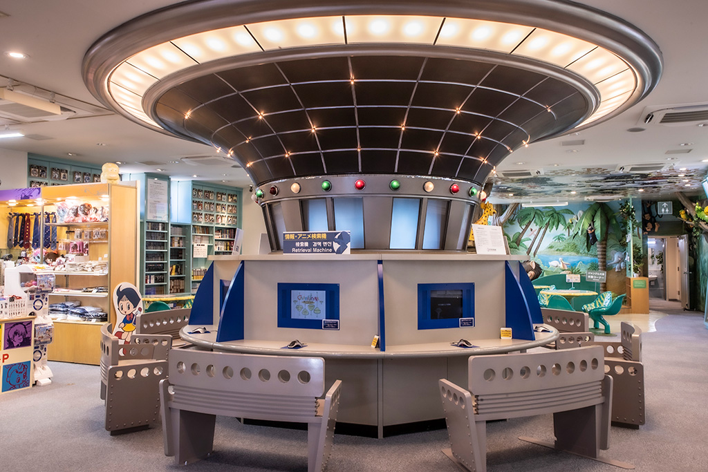 「情報・アニメ検索機」/宝塚市立手塚治虫記念館(兵庫県)