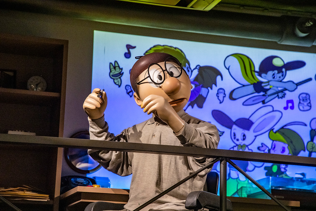 くるりとこちらを向くオブジェ/宝塚市立手塚治虫記念館(兵庫県)