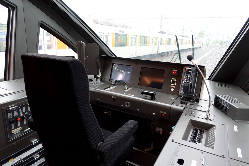 東武鉄道スペーシアX／コックピット（運転台）
