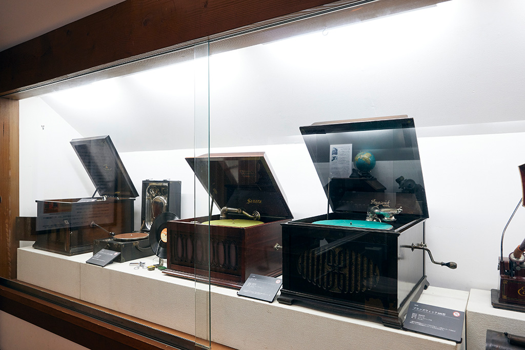 蓄音機の展示/ROKKO森の音ミュージアム(兵庫県/神戸市)