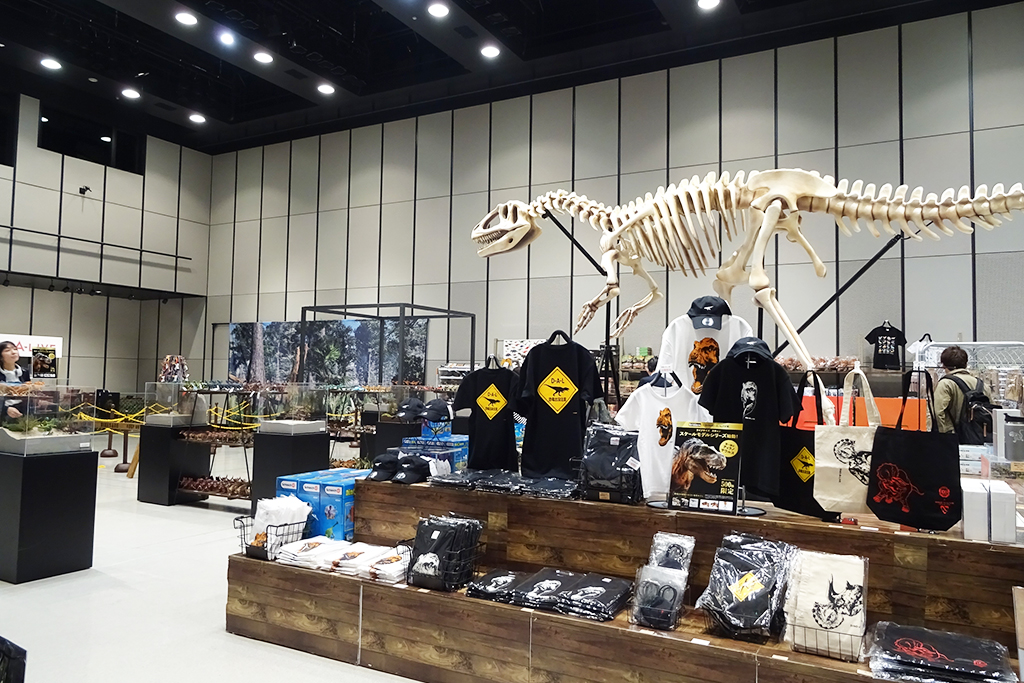 DINO SAFARI　物販コーナー「DINOバザール」