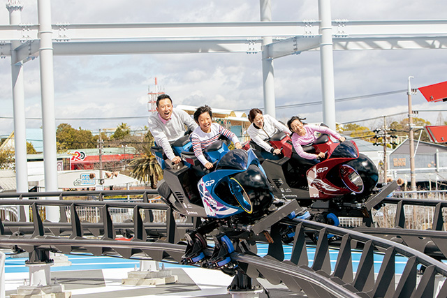 バイク型コースターGP RACERS/鈴鹿サーキット（三重県/鈴鹿市）