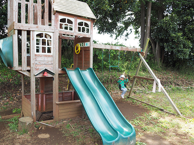 遊具で遊ぶ様子/森本農園（千葉県/木更津市）