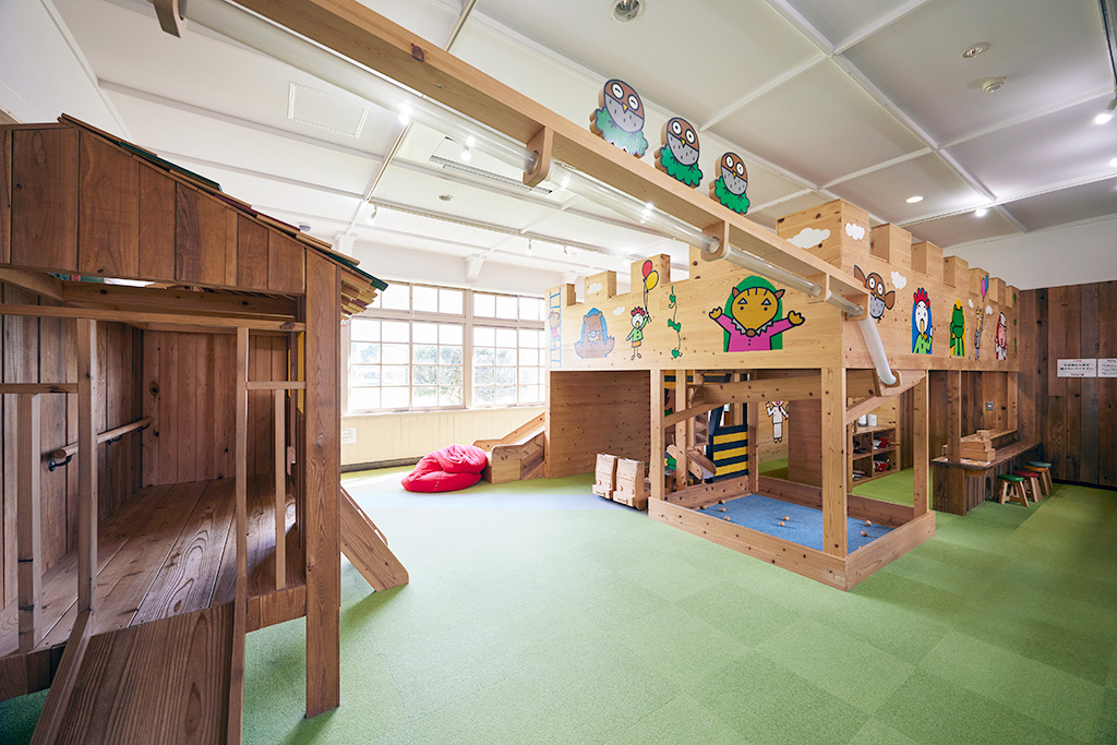 木製の「ちるみゅー城」/篠山チルドレンズミュージアム（兵庫県/丹波篠山市）