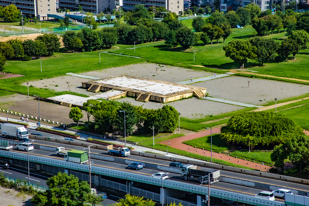窓から見える難波宮跡公園/大阪歴史博物館（大阪府/大阪市）