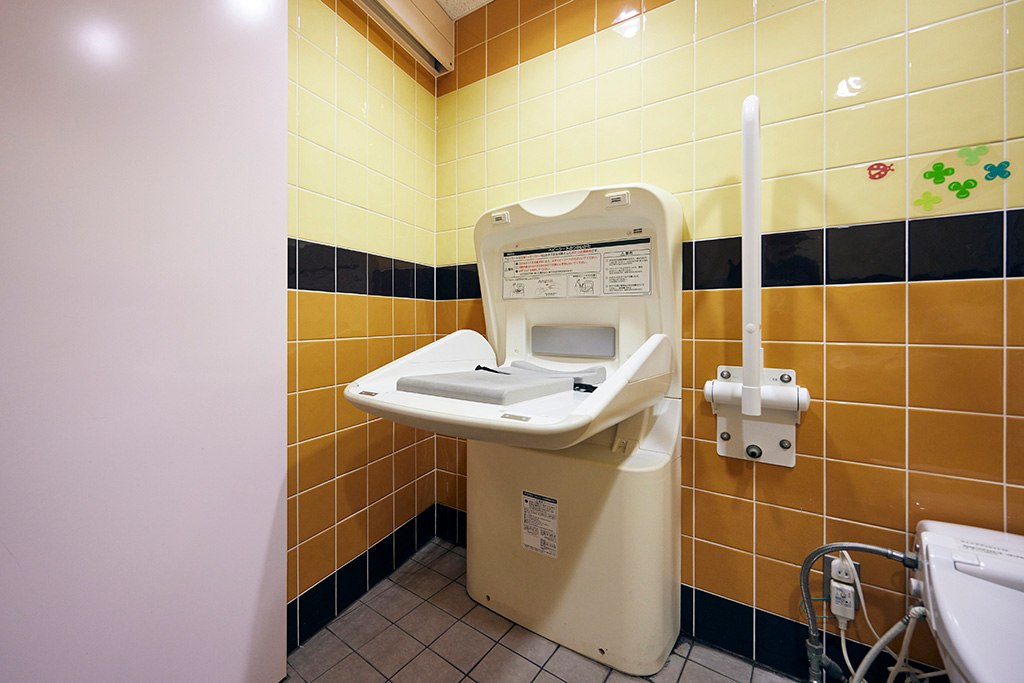 おむつ交換台/橿原市昆虫館（奈良県/橿原市）