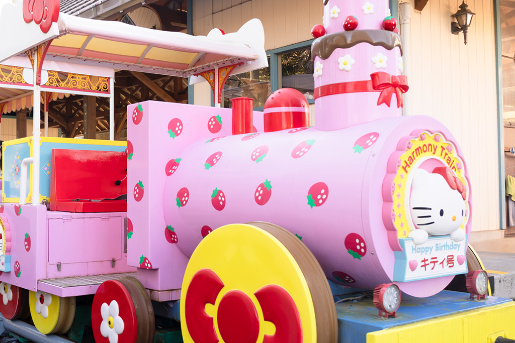 ハーモニートレイン/サンリオキャラクターパーク ハーモニーランド「とっておき♪のRainy Day」（大分県/日出町）