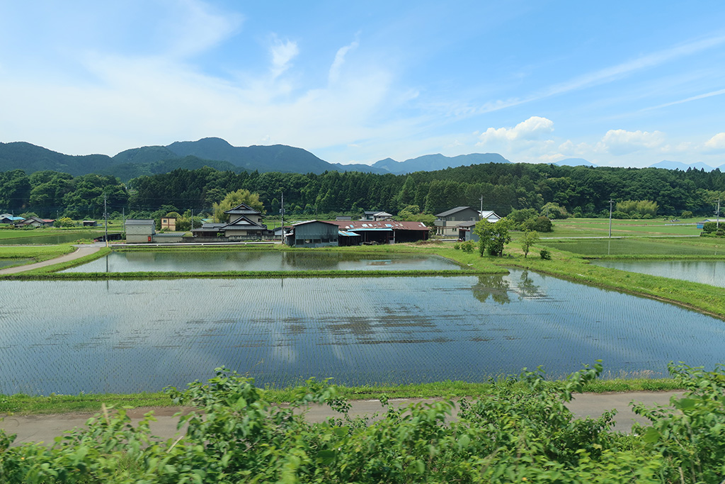 車窓からの景色/東武鉄道新型特急「スペーシア X」