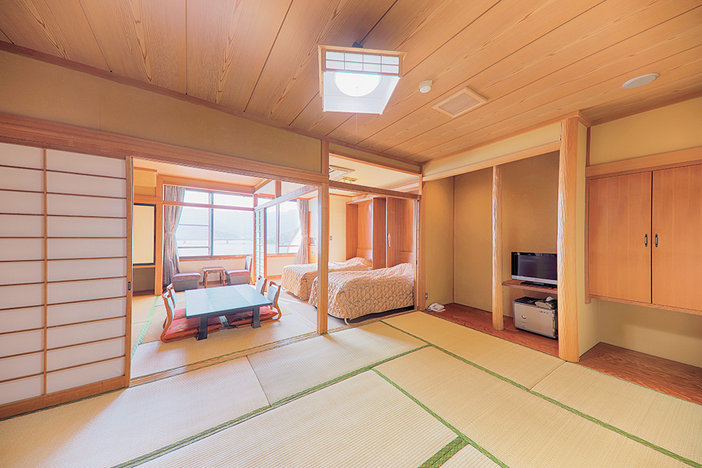 客室/ホテル湖龍（山梨県／富士河口湖町）