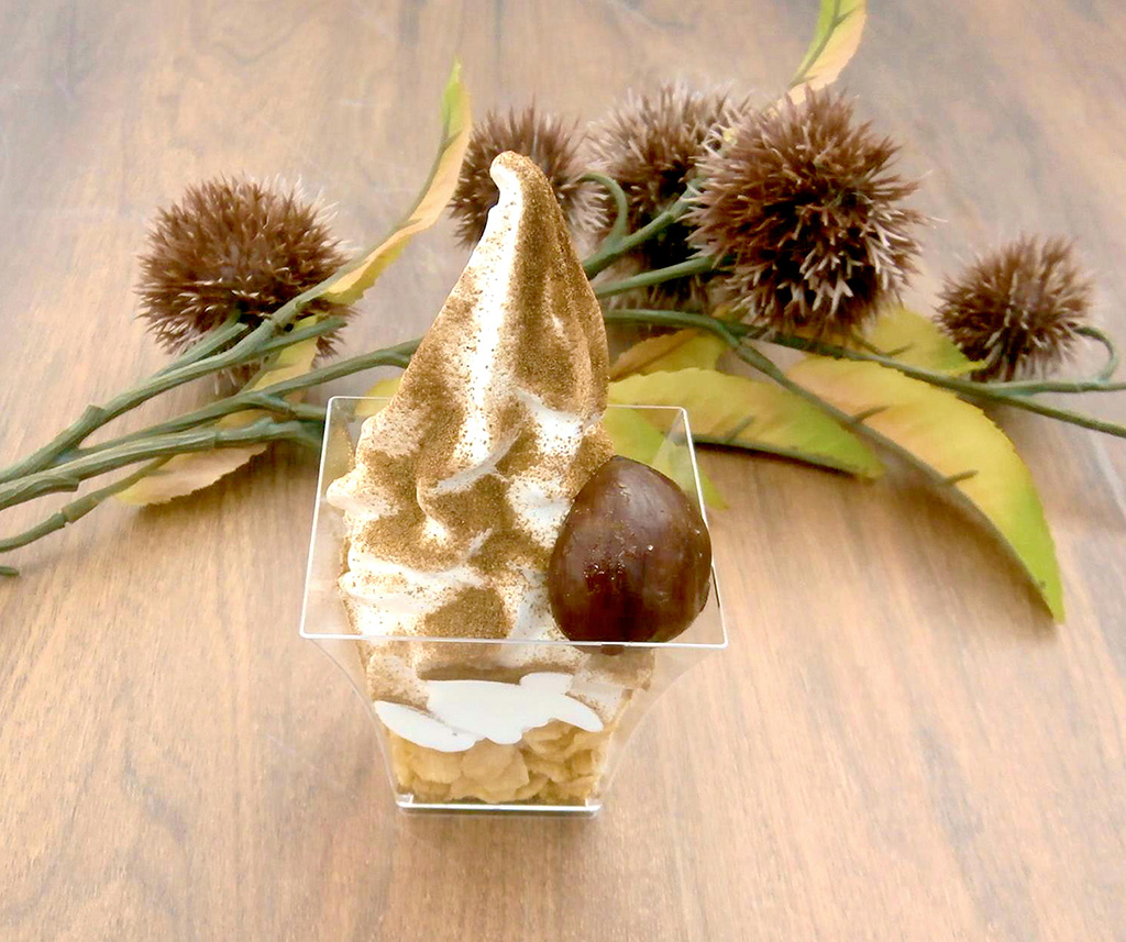 ほうじ茶薫る渋皮栗ソフト/小布施PA（上り／下り線）