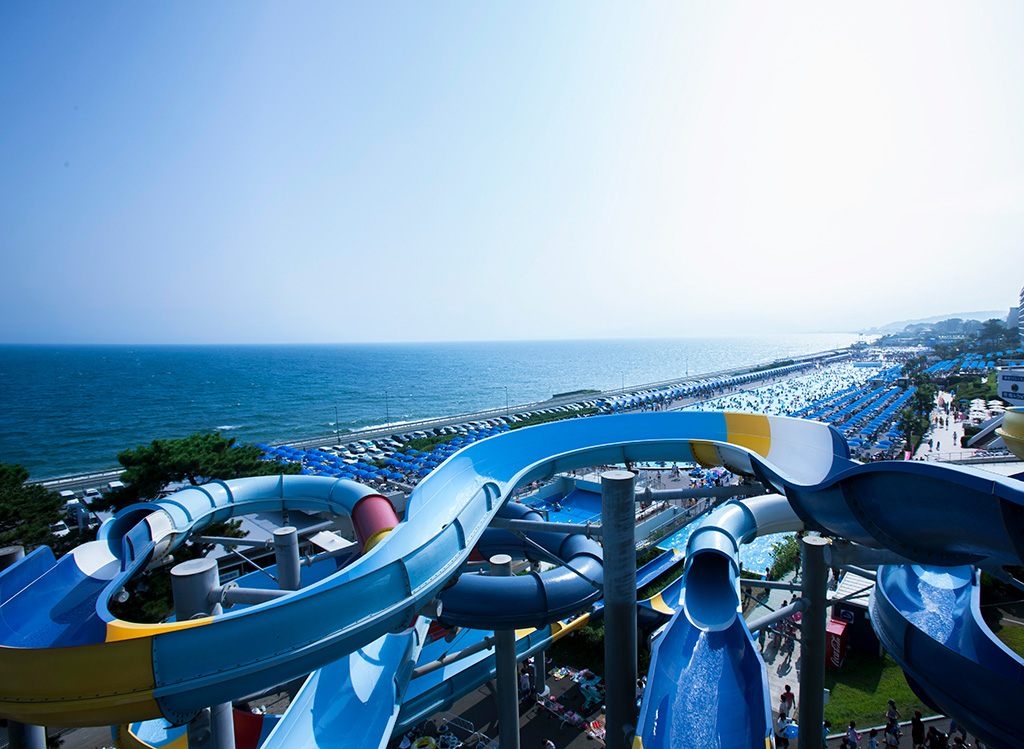 全長140ｍのウオータースライダー/大磯ロングビーチ（神奈川県/大磯町）