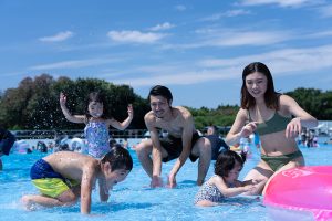 千葉・稲毛海浜公園プールが7/15オープン!オンラインチケット販売中
