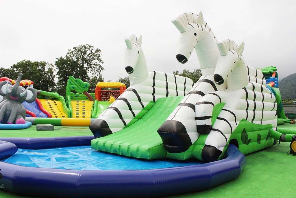 シマウマスライダー/さがみ湖リゾート プレジャーフォレスト（神奈川県/相模原市）