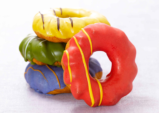 各寮のカラーをモチーフにしたドーナツ 各400円/ワーナー ブラザース スタジオツアー東京 - メイキング・オブ・ハリー・ポッター(東京都/練馬区)