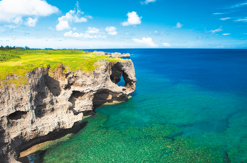 万座毛（沖縄県）