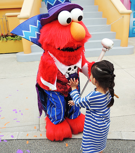 ユニバーサル・ワンダーランド・フィール・ザ・リズム ～ハロウィーンver～/ユニバーサル・スタジオ・ジャパン（大阪府/大阪市）