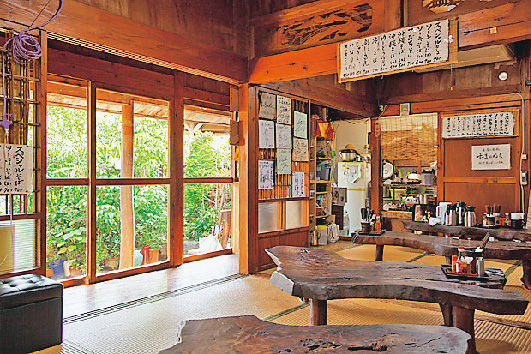 そば処 すーまぬめぇ（沖縄県／那覇市）